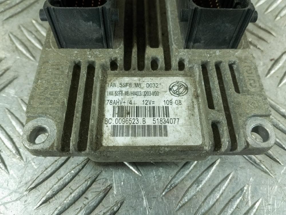 Блок управления двигателем к Fiat Grande Punto (05-18)
