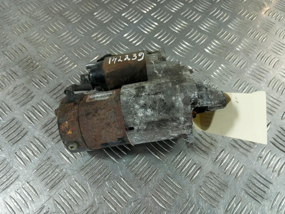 Стартер к Renault Scenic 2 (03-06)