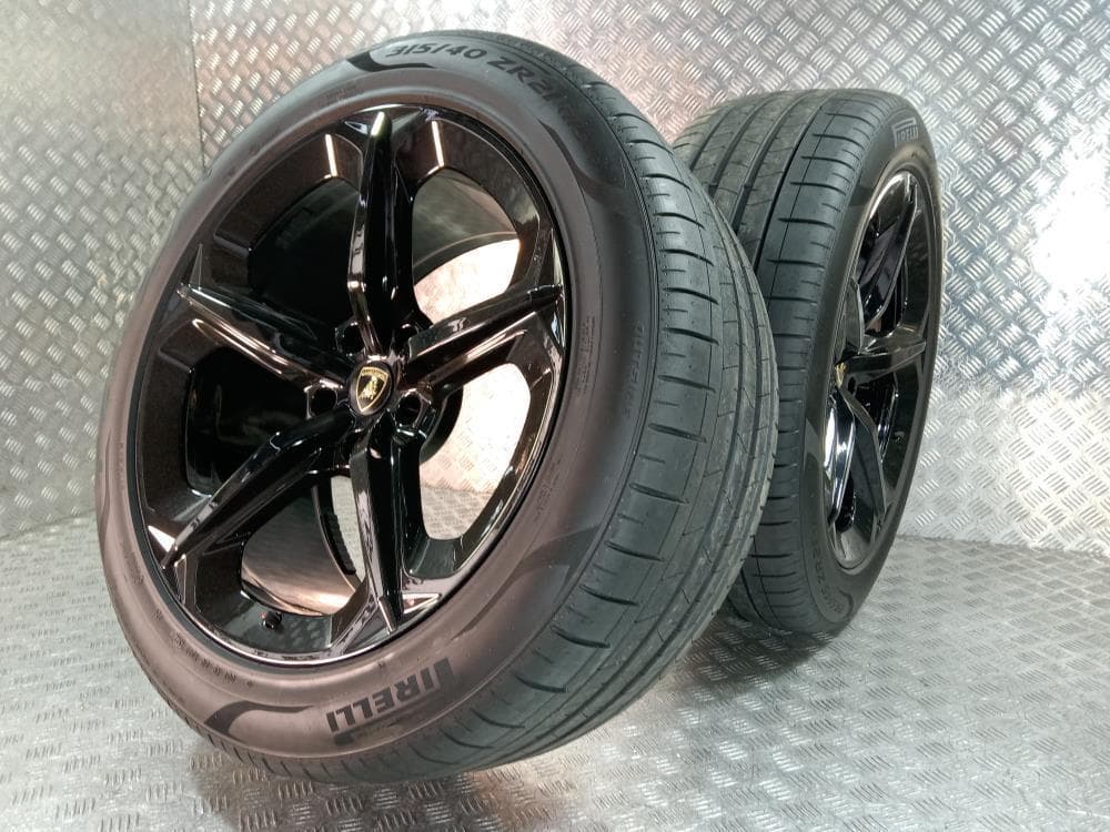 Диск литой к Lamborghini Urus (18-24)