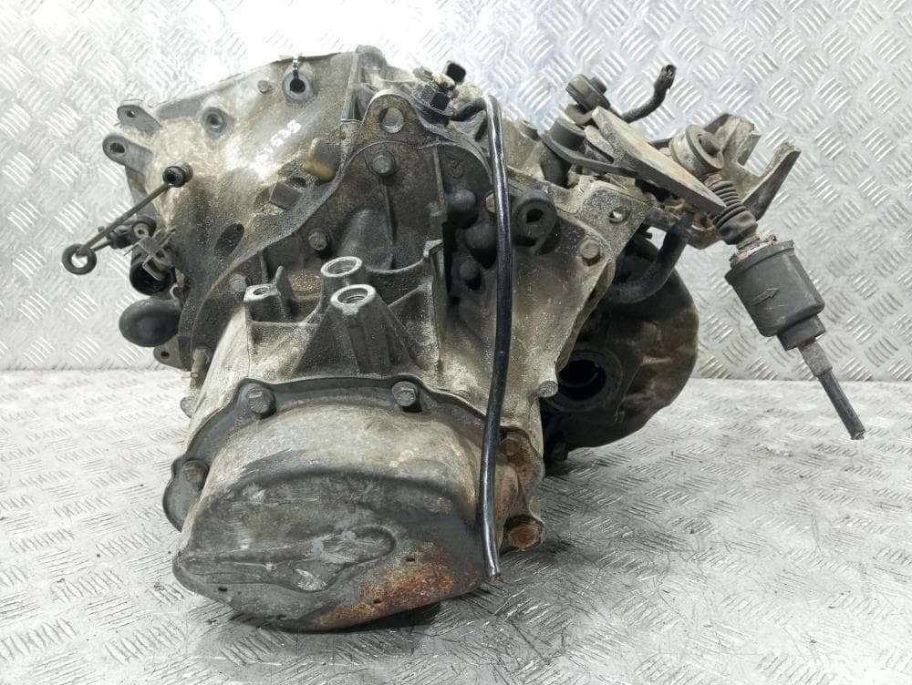 КПП механическая (МКПП) к Citroen C5 1 (01-04)