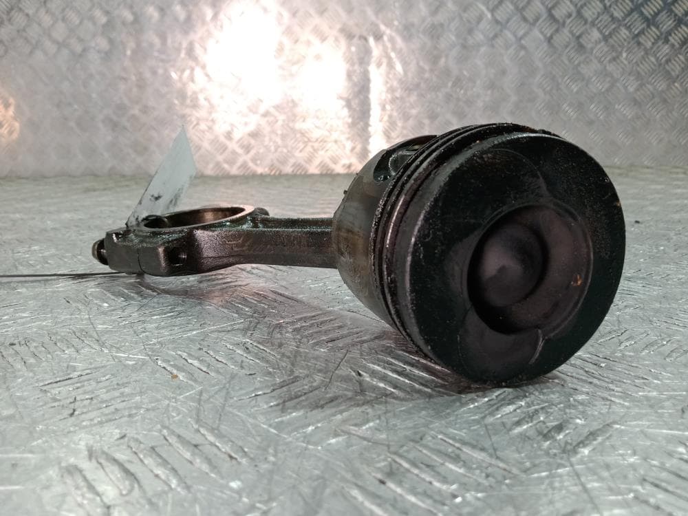 Поршень к Renault Kangoo 1 Рестайлинг (03-07)