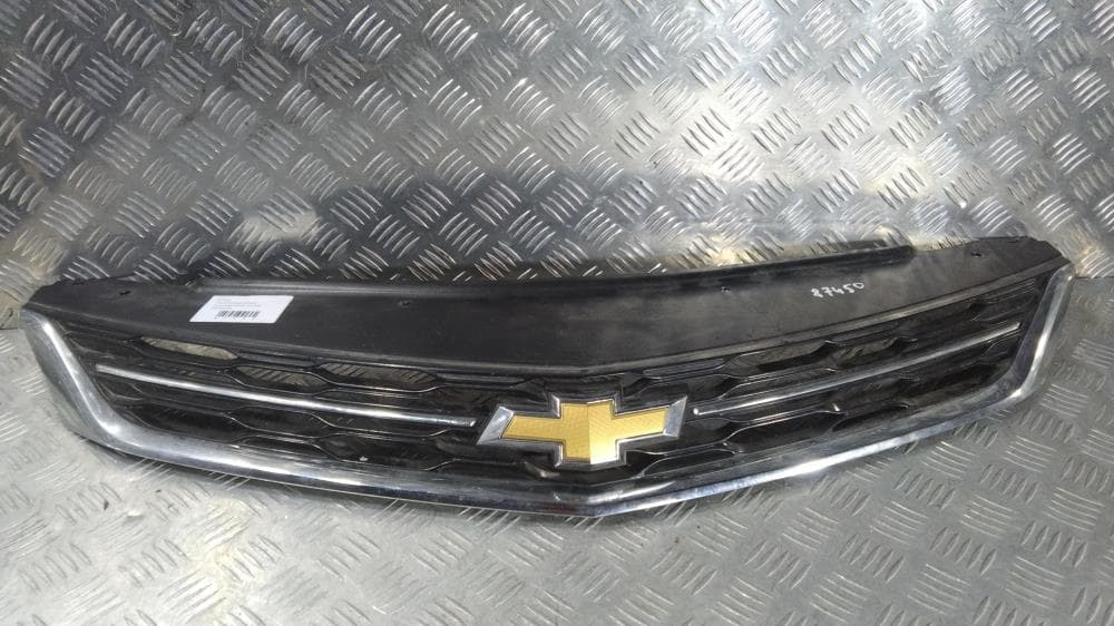 Решетка радиатора к Chevrolet Cruze D2LC (15-18)