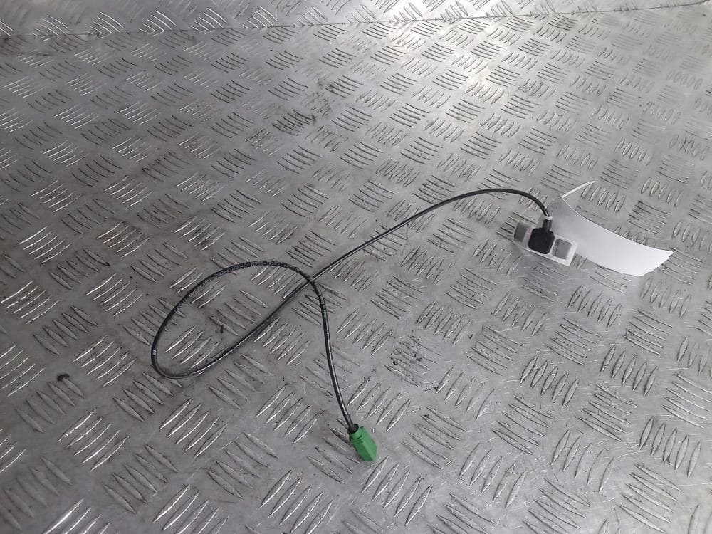 Антенна Bluetooth к Tesla Model X (15-21)