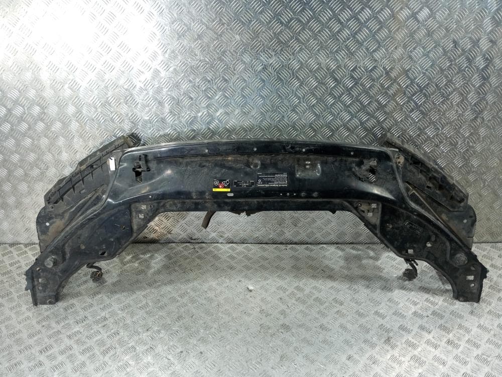 Передняя панель крепления облицовки (телевизор) к Volvo V70 3 (07-13)
