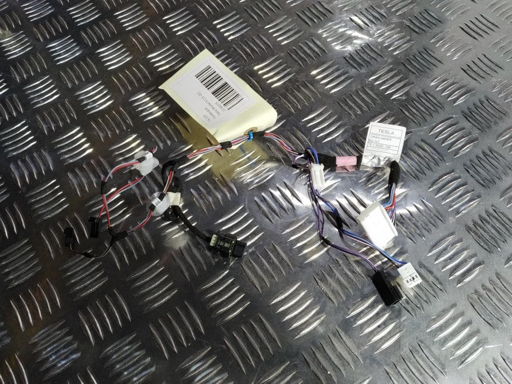 Проводка к Tesla Model X (15-21)