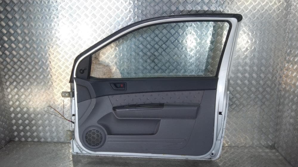 Дверь передняя правая к Hyundai Getz 1 (02-05)