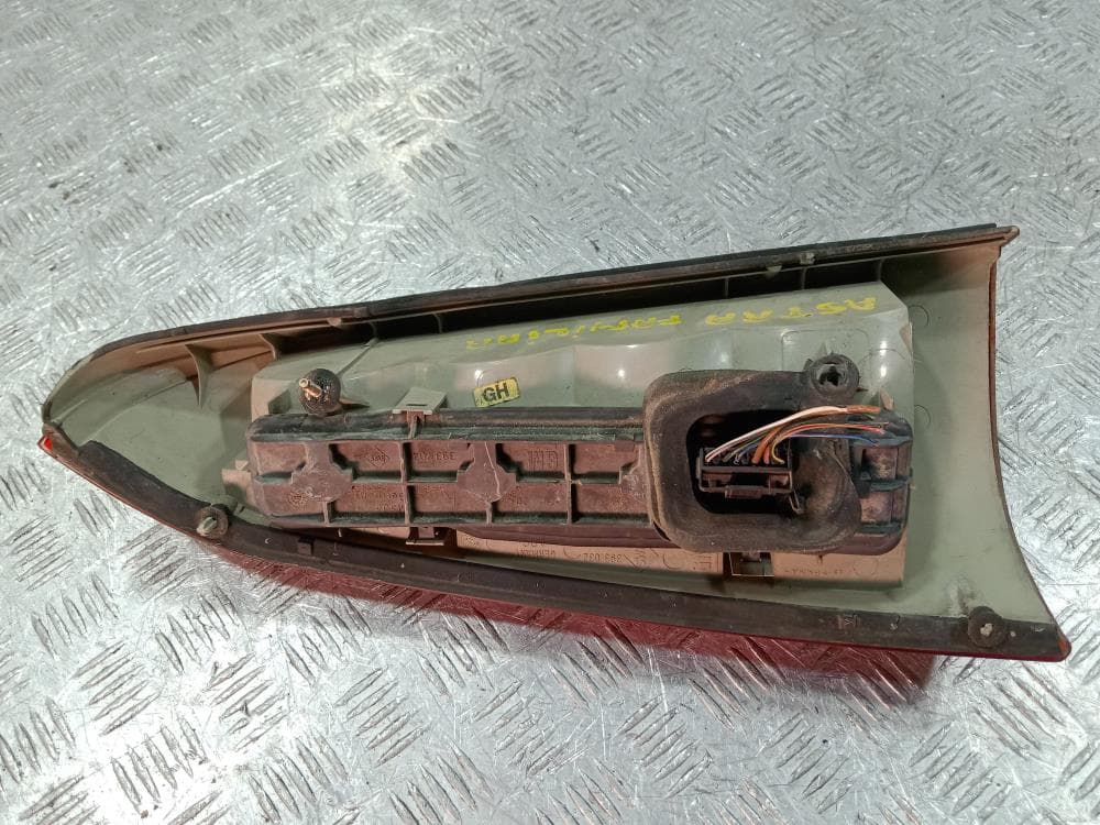 Фонарь задний правый к Opel Astra G (98-04)
