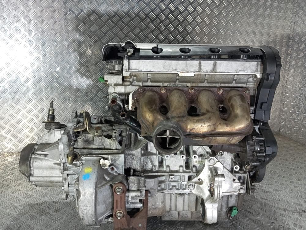 Двигатель к Peugeot 307 (01-05)