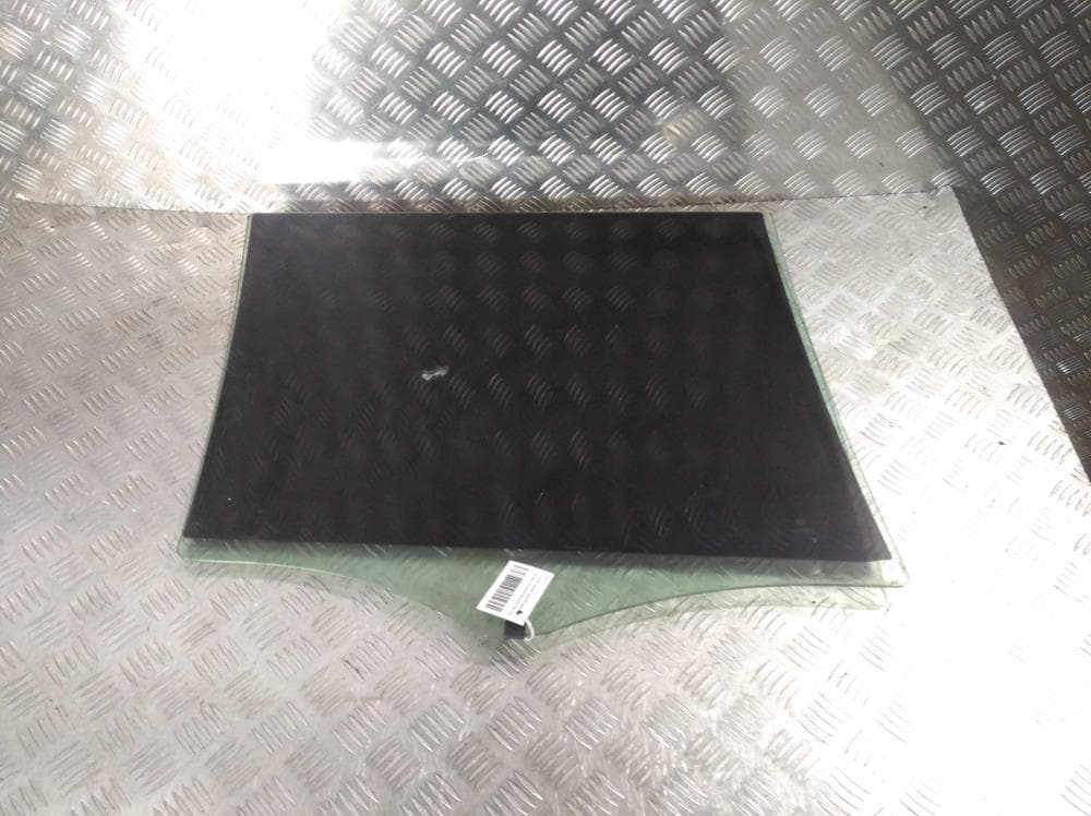 Стекло двери задней левой к Citroen C4 Grand Picasso 1 (06-13)