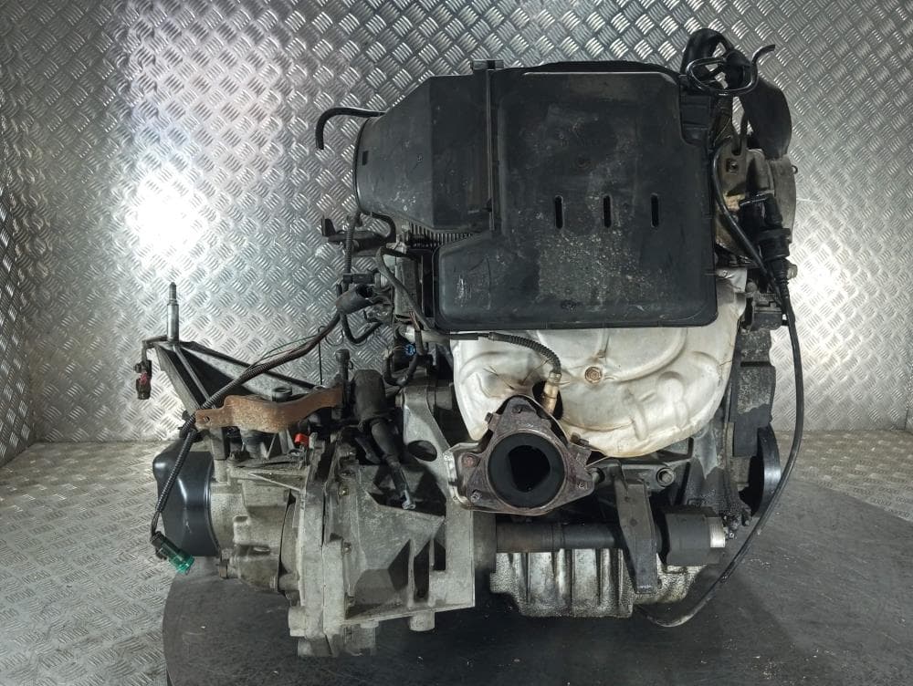 Двигатель к Renault Laguna 2 (01-05)