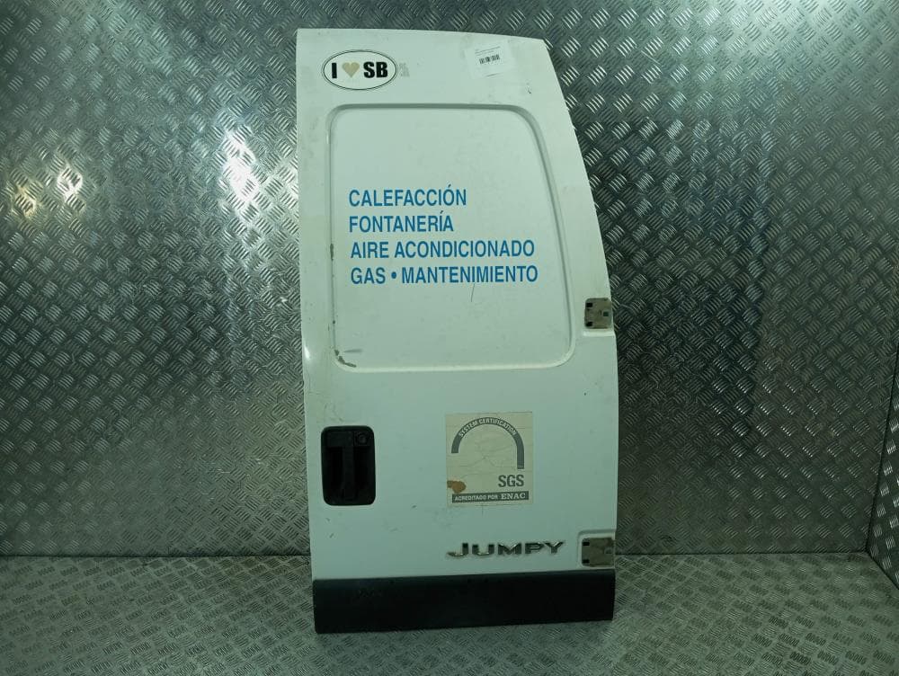 Дверь задняя распашная правая к Citroen Jumpy 1 (94-06)