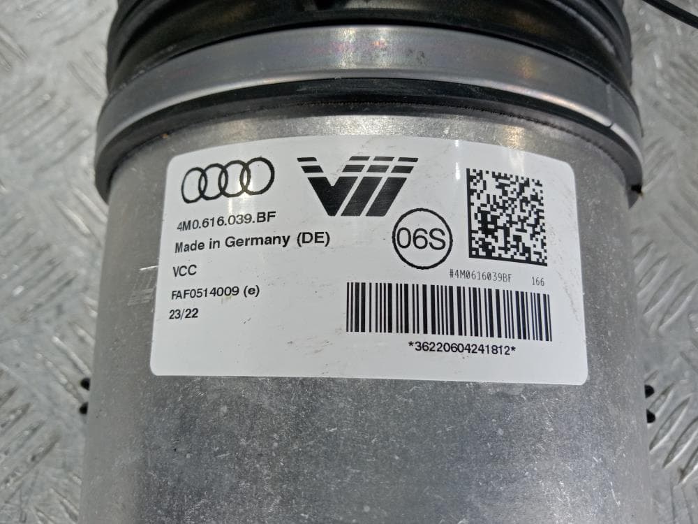 Пневмостойка передняя к Audi RS Q8 (2019-2023)