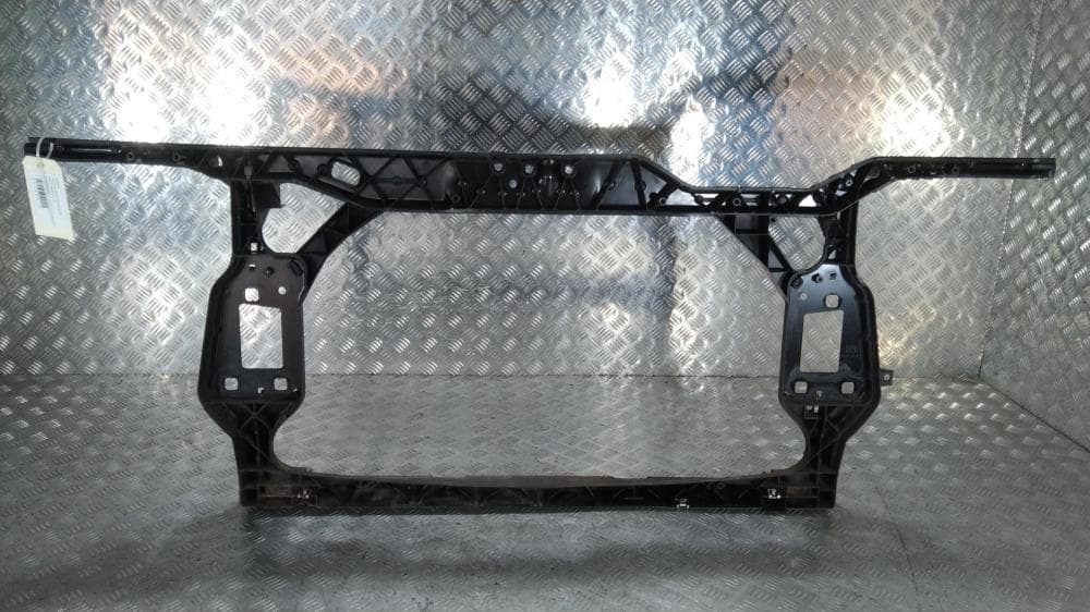 Передняя панель крепления облицовки (телевизор) к Audi A4 B8/8K (07-11)