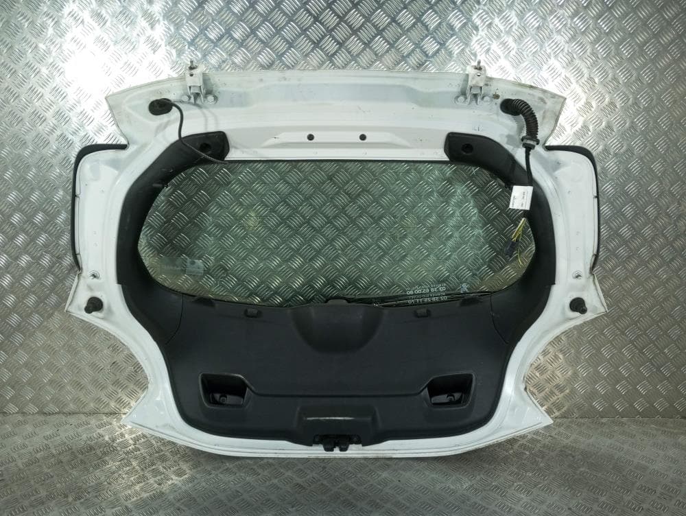 Крышка багажника (дверь 3-5) к Peugeot 208 1 (12-15)