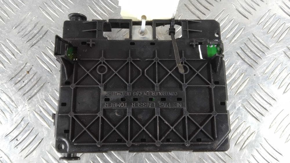 Блок BSM к Peugeot 206 1 Рестайлинг (02-09)