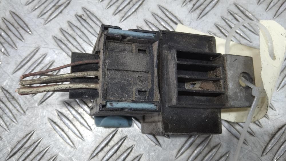 Реле накала свечей к Citroen C5 1 Рестайлинг (04-08)