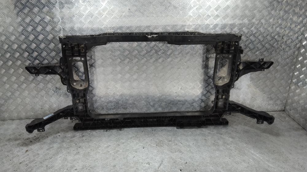 Передняя панель крепления облицовки (телевизор) к Hyundai Santa Fe TM (18-20)