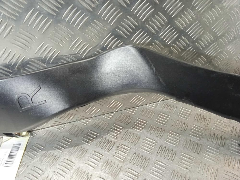 Воздуховод к Tesla Model X (15-21)