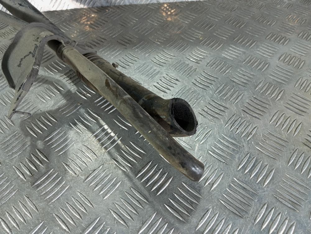 Горловина топливного бака к Nissan  Almera N16 Рестайлинг (03-06)