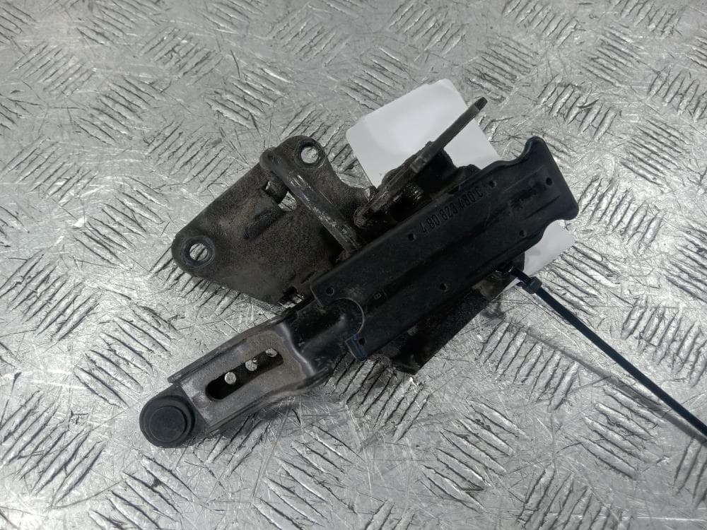 Замок капота к Audi A6 C5/4B (97-01)