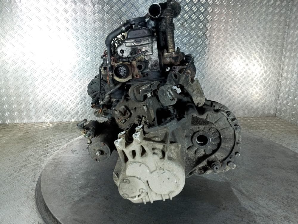 Двигатель к Volkswagen Sharan 1 (95-00)