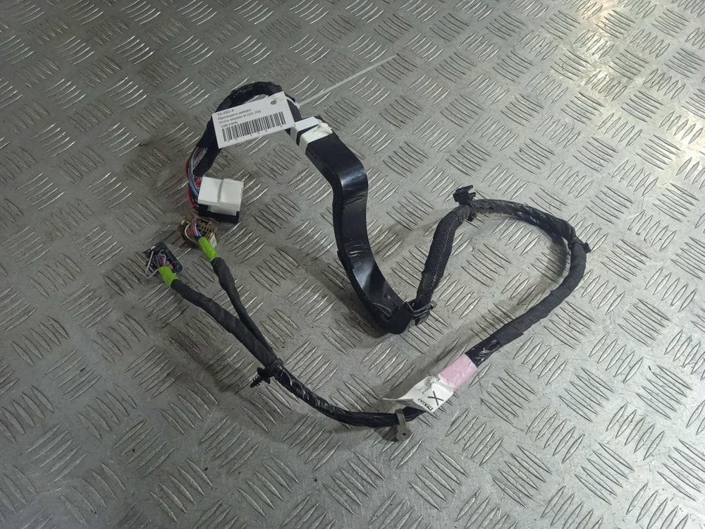 Проводка двери к Tesla Model X (15-21)