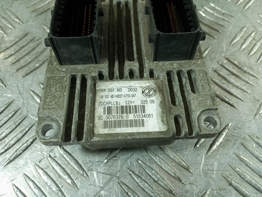 Блок управления двигателем к Fiat Punto 3 (05-12)