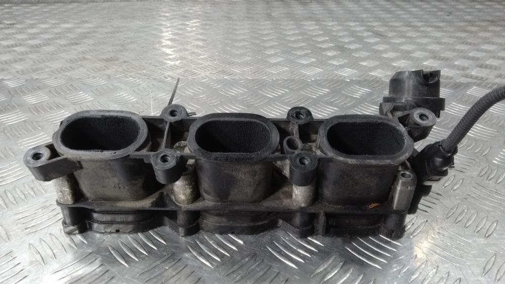 Топливная рампа к Audi A6 C6/4F (04-08)