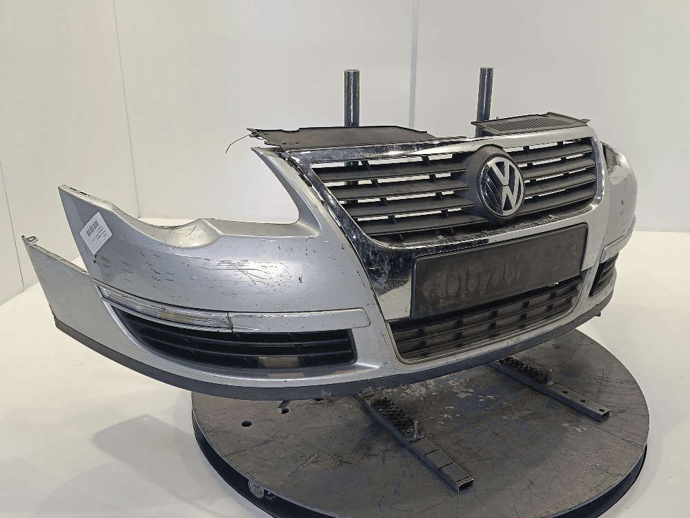 Бампер передний к Volkswagen Passat B6 (05-10)