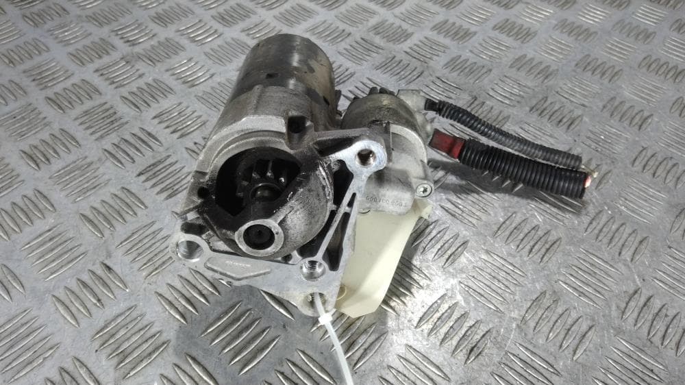 Стартер к Renault Megane 3 (08-14)
