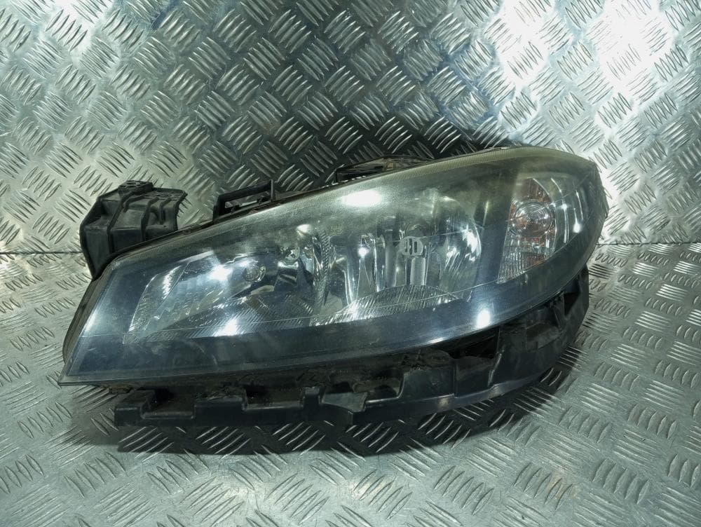 Фара левая к Renault Laguna 2 Рестайлинг (05-08)