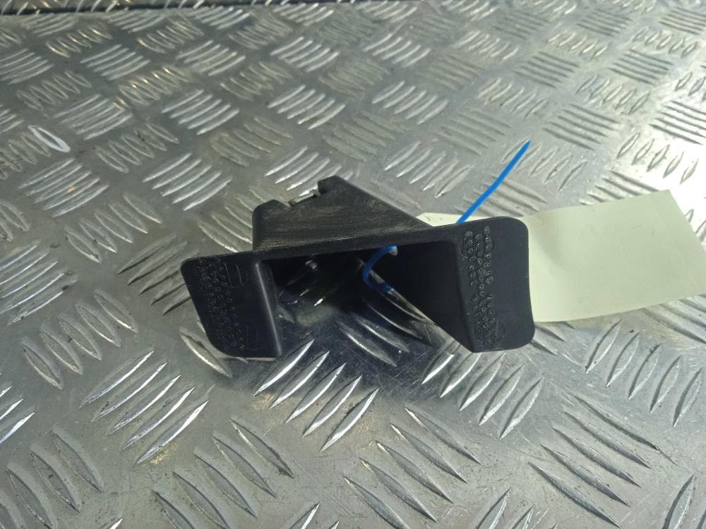 Кронштейн к Tesla Model X (15-21)
