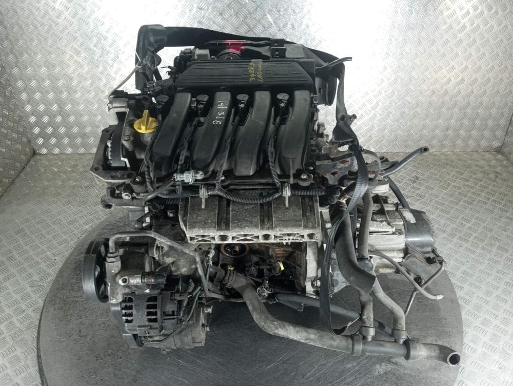 Двигатель к Renault Laguna 2 (01-05)