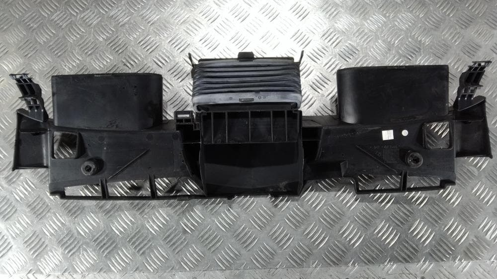 Воздухозаборник к Mercedes E Class W212/S212/C207/A207 Рестайлинг (13-16)