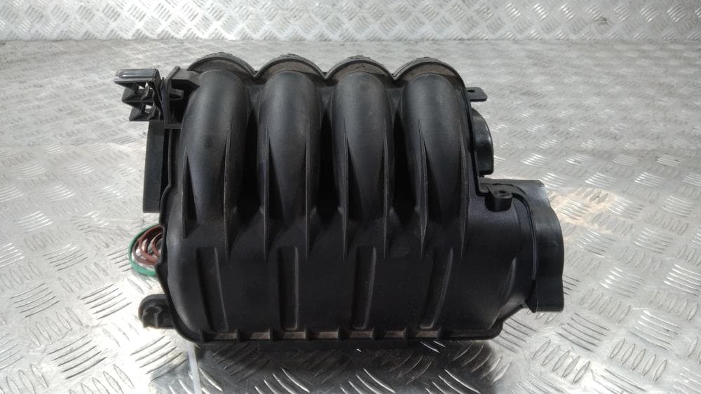 Коллектор впускной к Peugeot 307 (01-05)