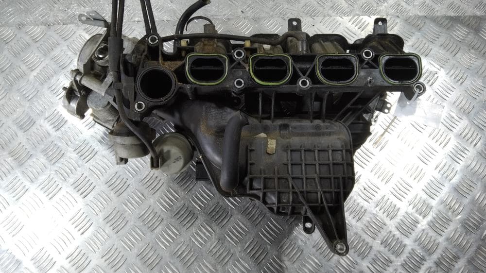 Коллектор впускной к Volvo V50 (03-10)