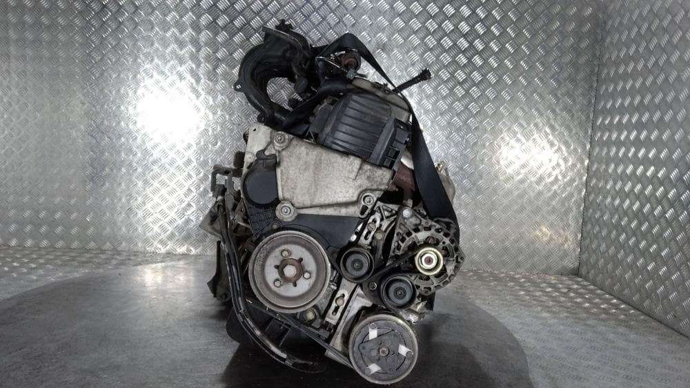 Двигатель к Citroen C3 1 (02-06)