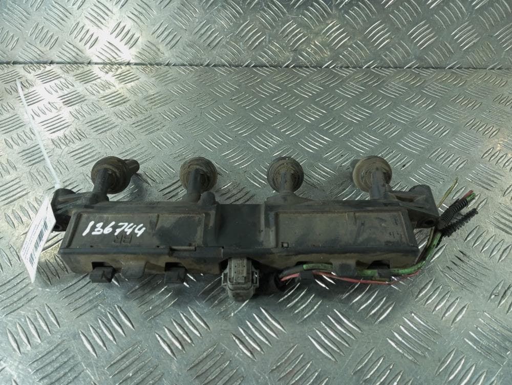Катушка зажигания к Peugeot 206 1 Рестайлинг (02-09)