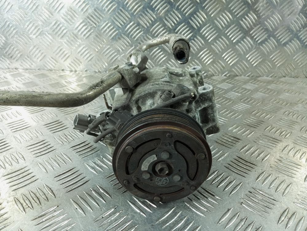 Компрессор кондиционера к Toyota Corolla E120/E130 Рестайлинг (04-07)