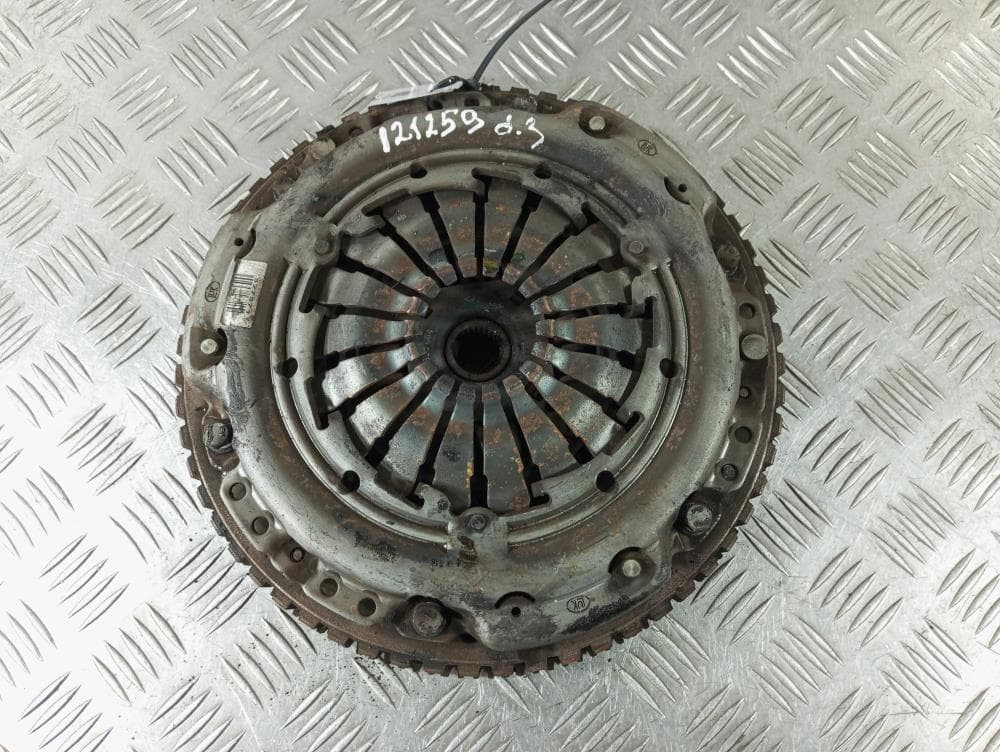 Маховик к Renault Clio 3 Рестайлинг (09-12)
