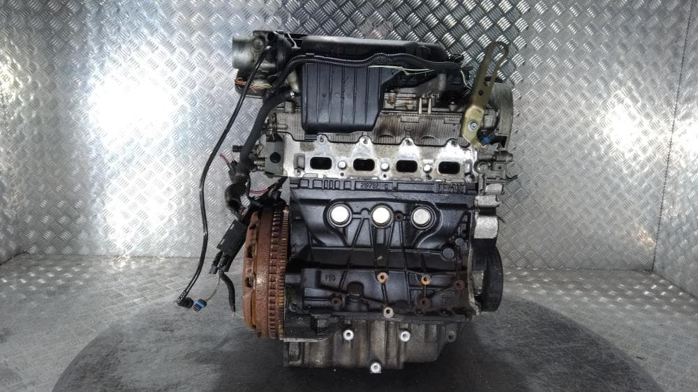 Двигатель к Renault Megane 2 (02-06)