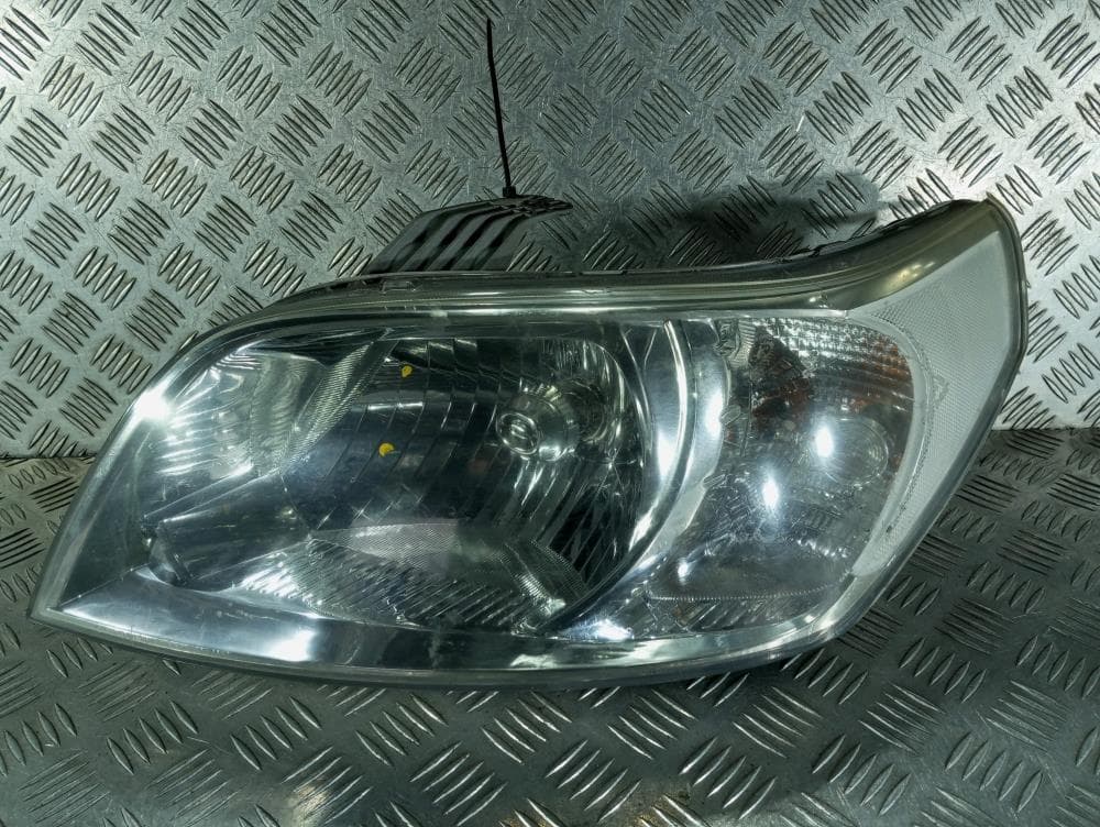 Фара левая к Chevrolet Aveo T250 (06-12)