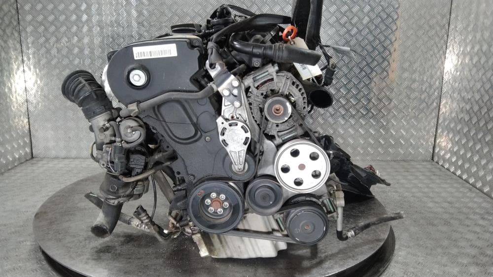 Двигатель к Audi A4 B7 (04-09)