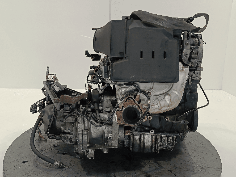 Двигатель к Renault Laguna 2 (01-05)
