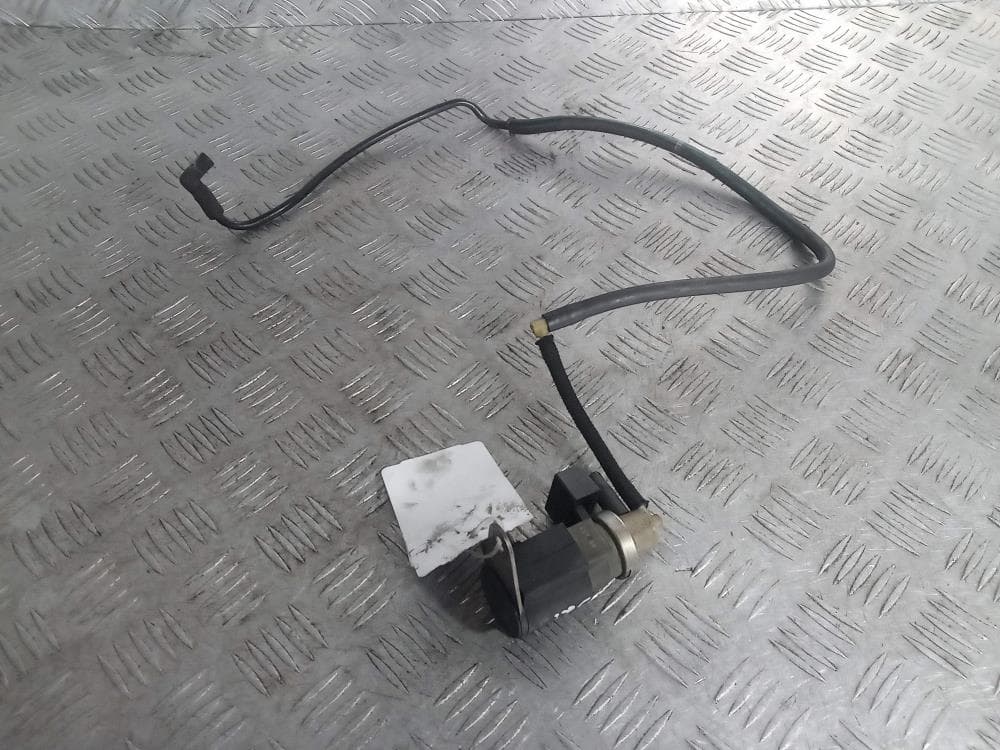 Клапан электромагнитный к Audi A8 D2/4D Рестайлинг (99-02)