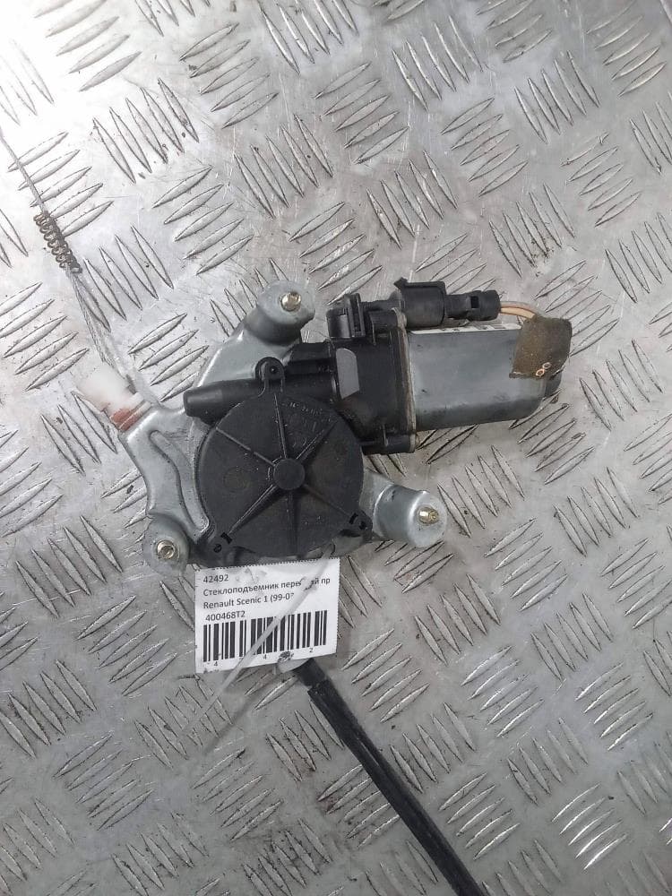 Стеклоподъемник передний правый к Renault Scenic 1 Рестайлинг (99-03)