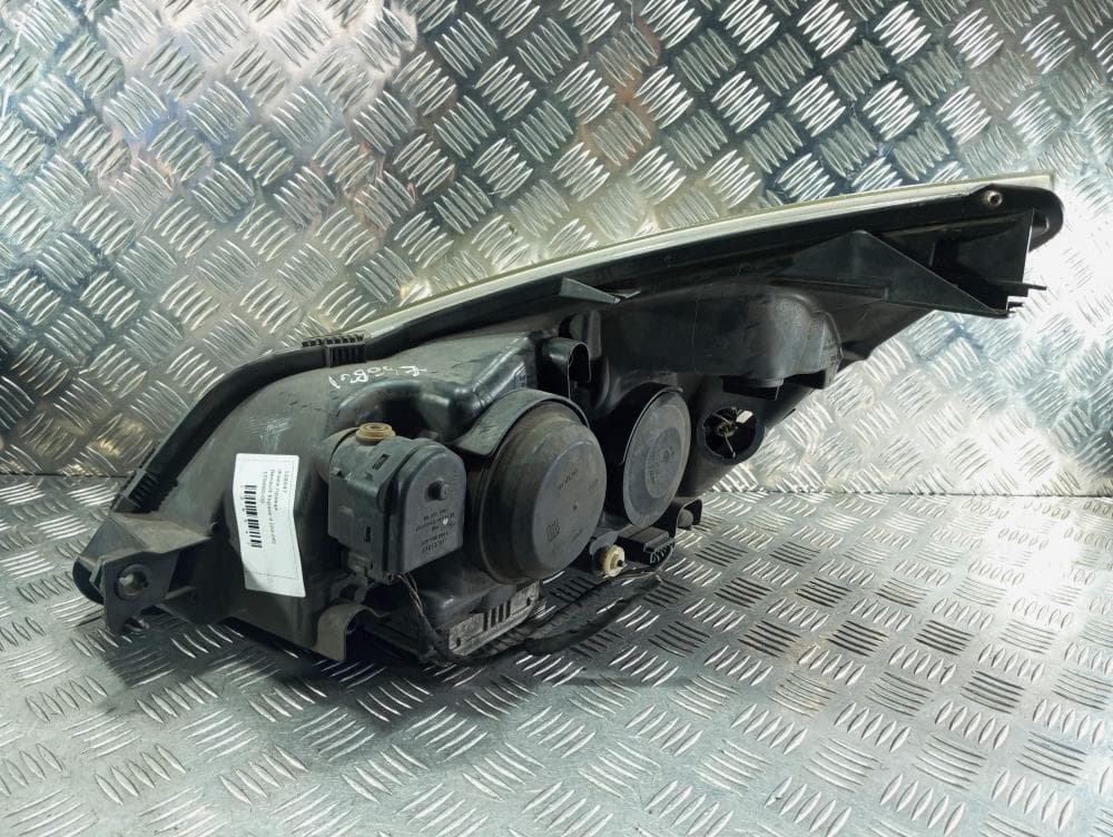 Фара правая к Renault Espace 4 (02-06)