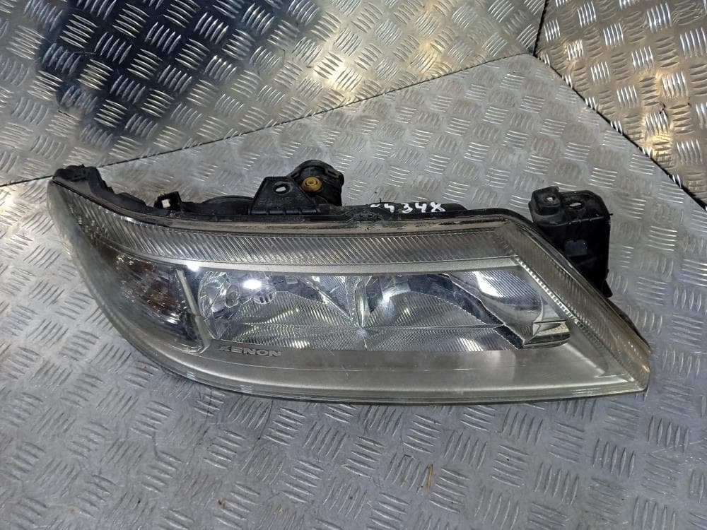 Фара правая к Renault Laguna 2 (01-05)
