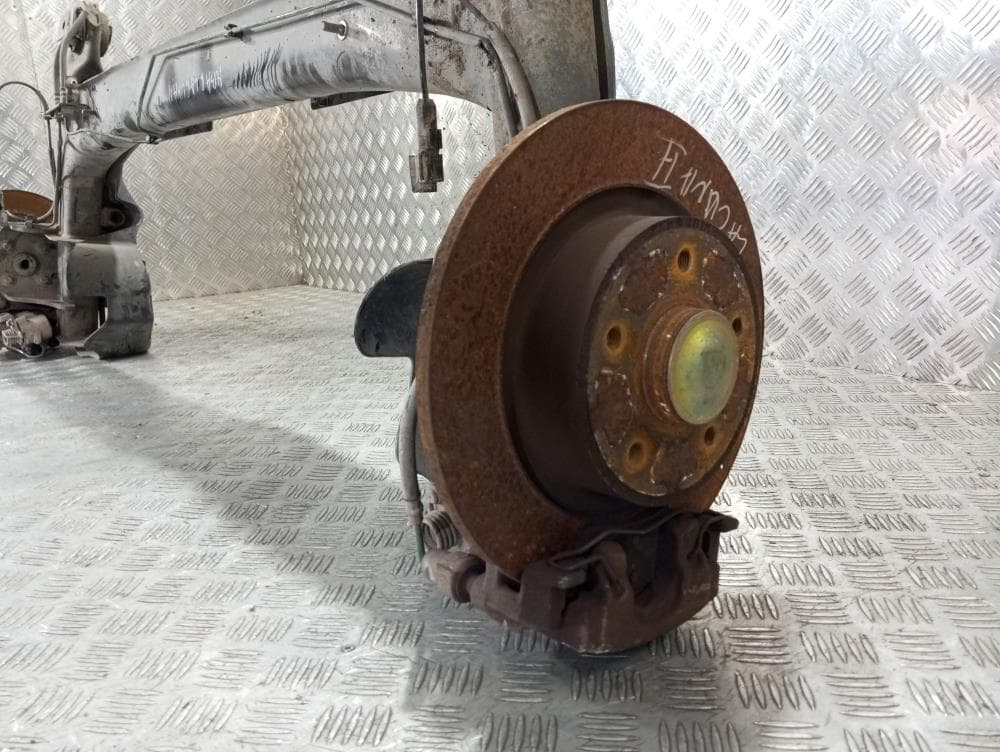 Балка подвески задняя к Renault Laguna 2 (01-05)
