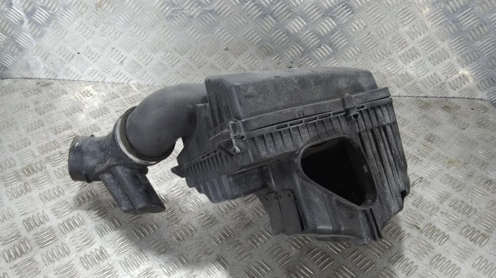 Корпус воздушного фильтра к Volvo V60 1 (10-13)